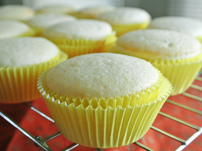 Lemon-Cupcakes-9