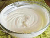 Vanilla-Frozen-Yogurt-3