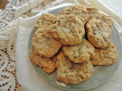 Oatmeal-PB-&-CC-Cookies-9