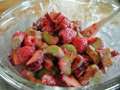 Rhubarb-Raspberry-Crisp-7