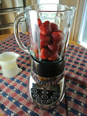 Strawberry-Limeade-Sorbet-2