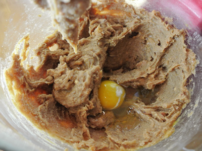 Reeses-Cookie-Bars-4