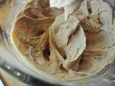 Reeses-Cookie-Bars-5