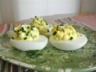 Green-Chile-Deviled-Eggs-8