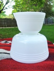 Pyrex-Bowl-White-Hamilton-Beach-1