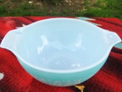 Pyrex-Butterprint-Bowl-2