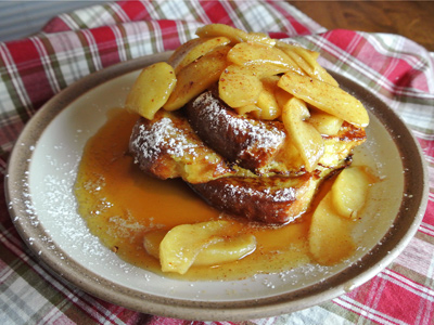 Apple-Cinnamon-French-Toast-17