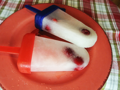 Cherry-Limeade-Popsicles-1