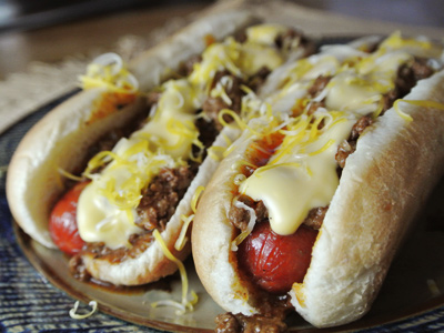 Detroit-Coney-with-Cheese-Sauce-9