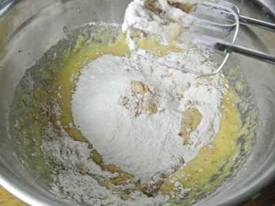 Carrot-Zucchini-Bundt-Cake-4