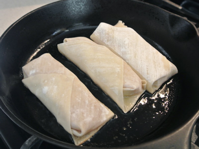 apple-pie-egg-rolls-5