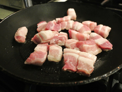 potato-leek-pizza-with-pork-belly-3