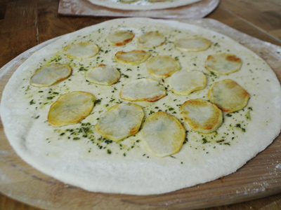 potato-leek-pizza-with-pork-belly-6